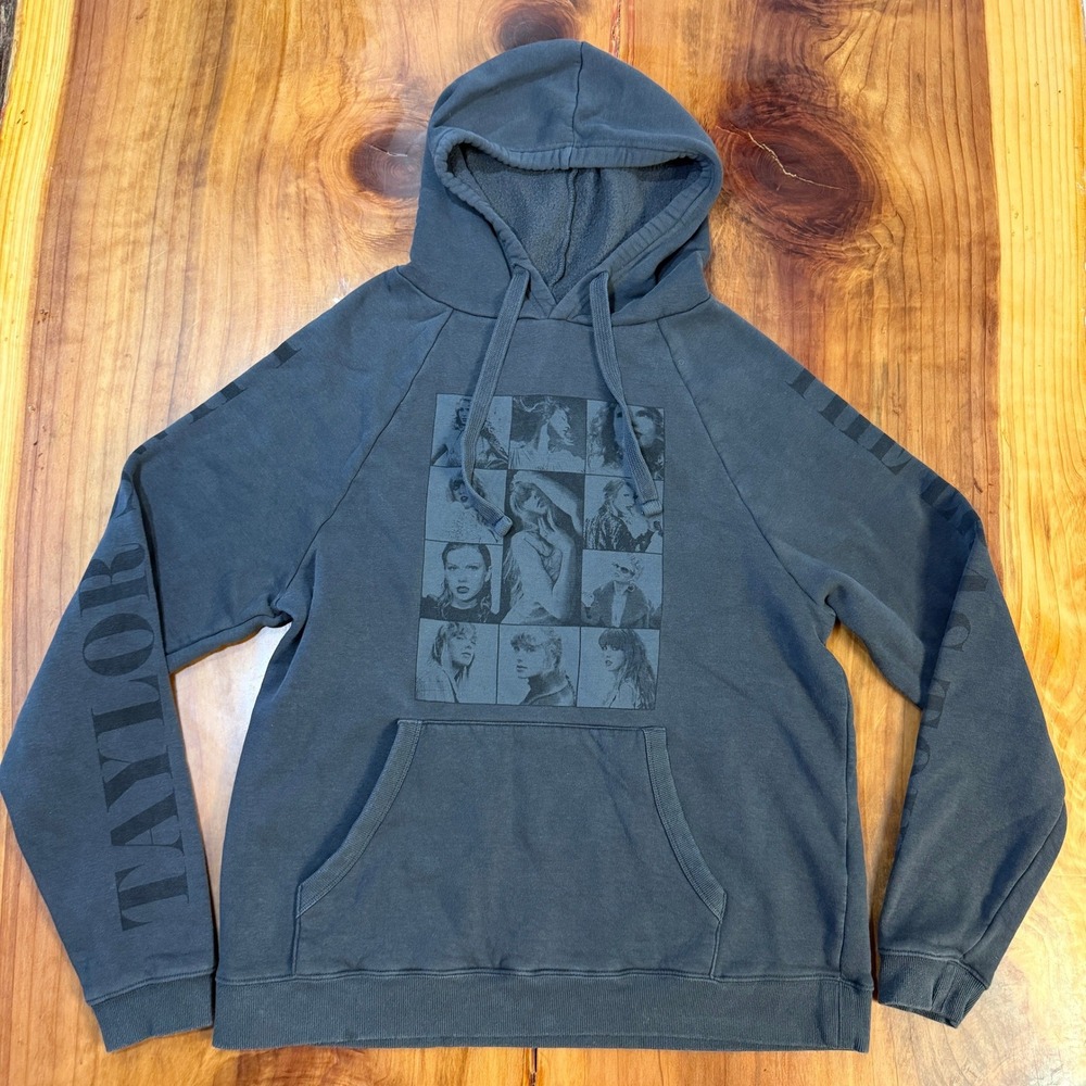 Taylor Swift Eras Tour Women's Sweatshirt Small Grey Cotton crew Hoodie EE17